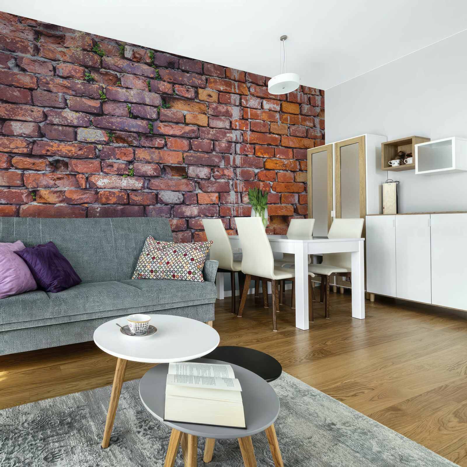 Fototapeta wycieki na zabytkowej ścianie z cegły