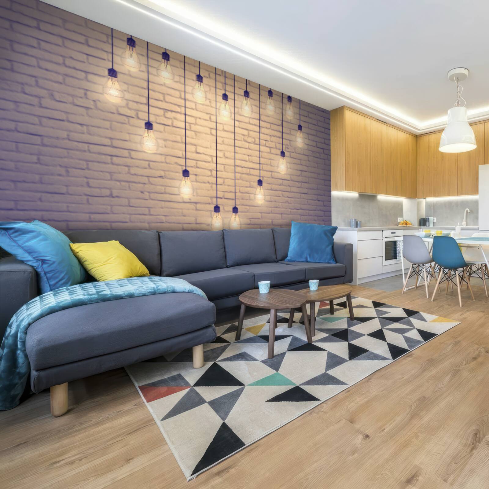 Fototapeta na tle ściany w kolorze cyprysu widnieje serce wykonane ze świetlówek