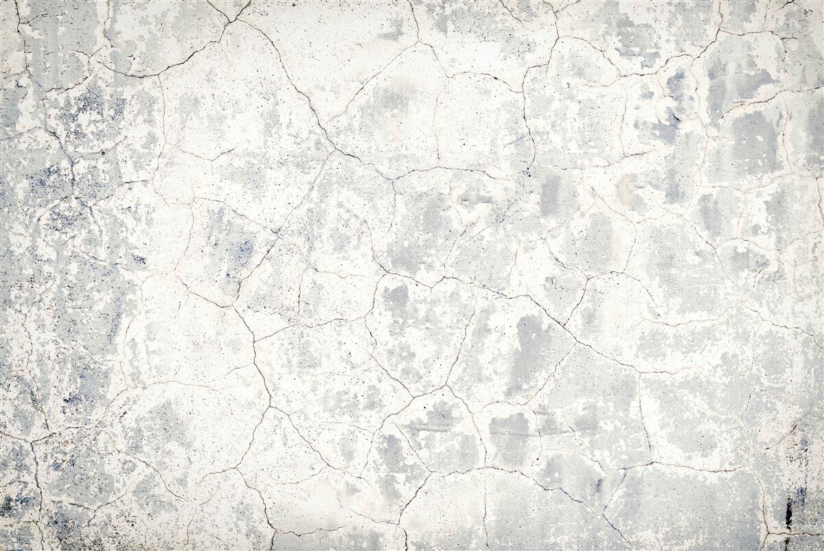 Fototapeta na szczycie cementowej bariery