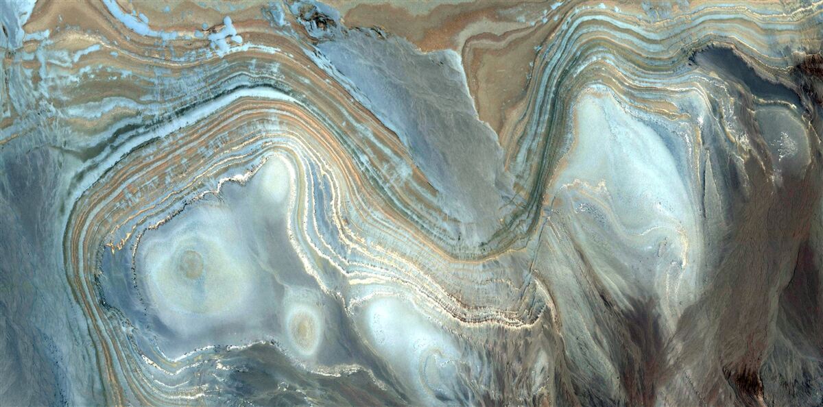 Fototapeta synteza niebieskiego topazu