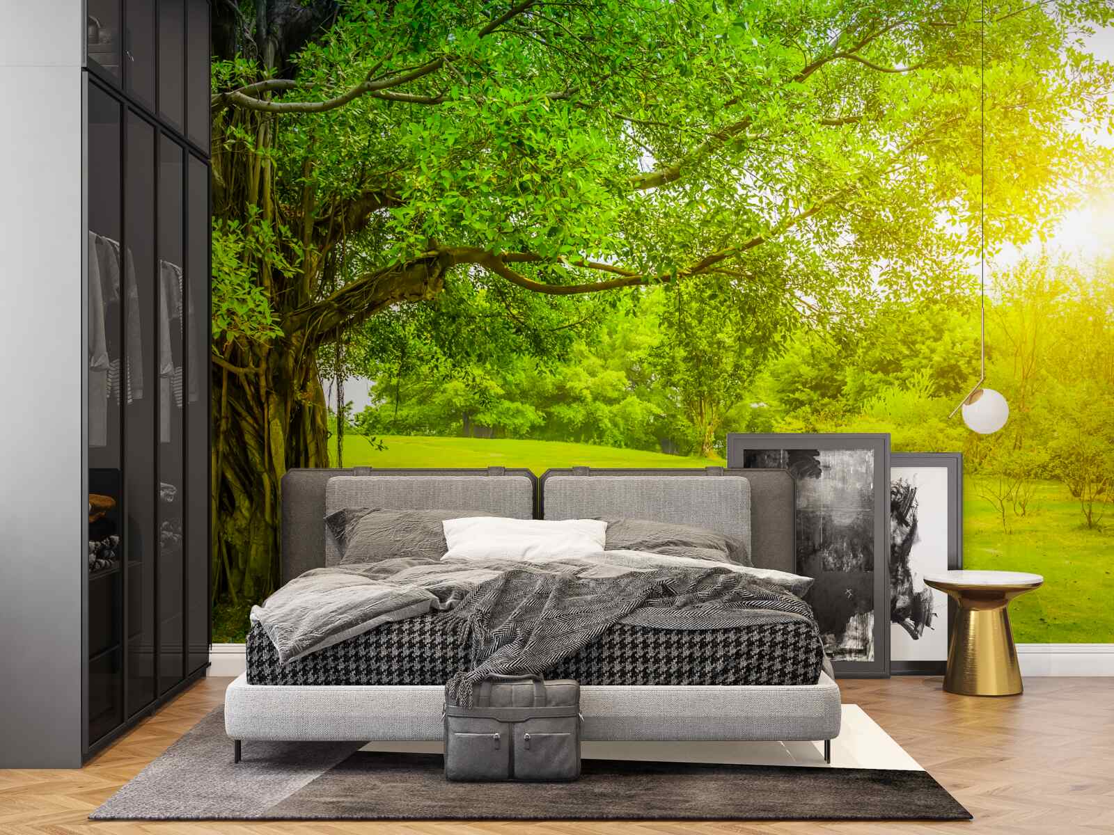 Fototapeta jasna polana, oświetlona słońcem i zauważalna dzięki zielonemu kolorowi