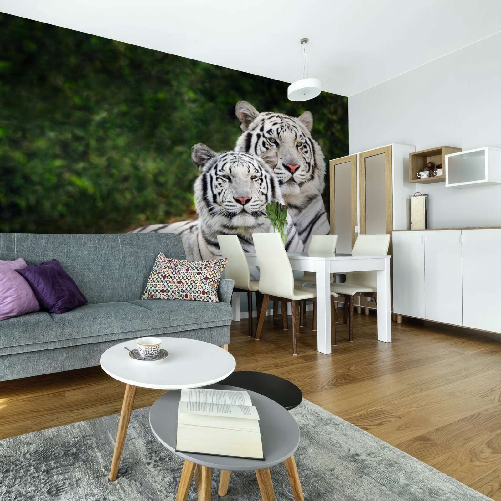 Fototapeta w lesie żyją dwa białe tygrysy, poślubione