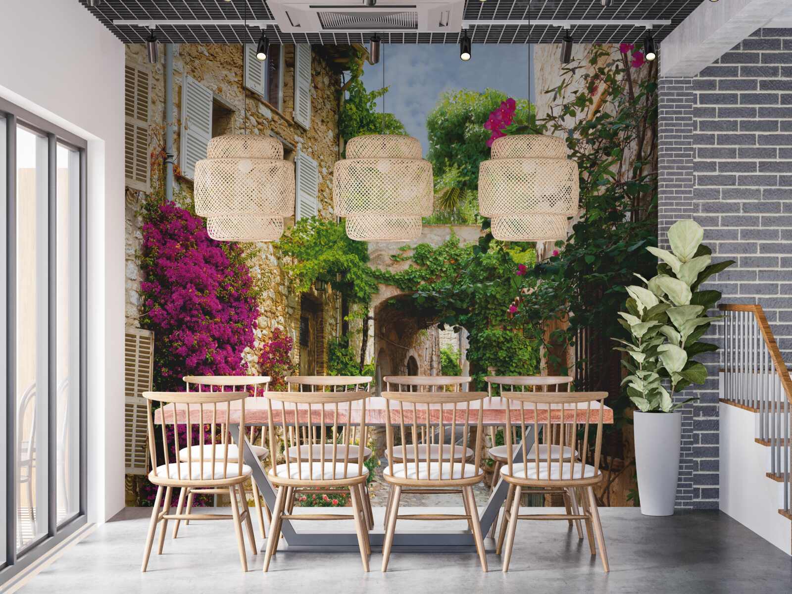 Fototapeta włochy z zacisznym zielonym dziedzińcem