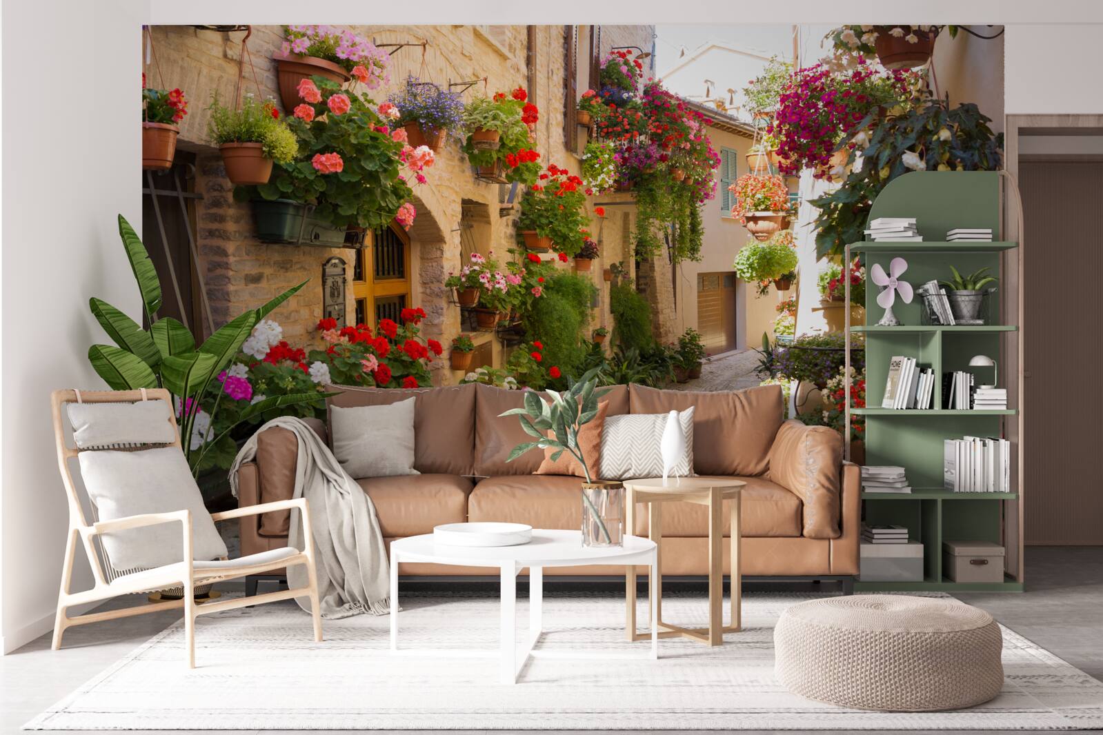 Fototapeta naturalne kwiaty na zabytkowej ulicy