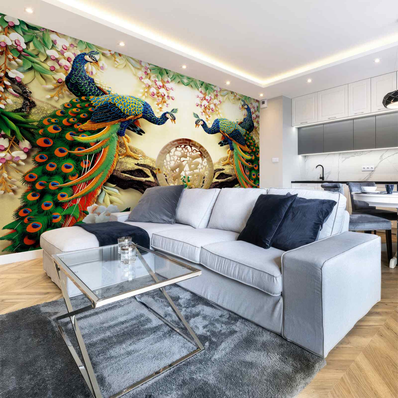 Fototapeta wspaniałe pawie lubią odpoczywać na drzewie ozdobionym kwiatami