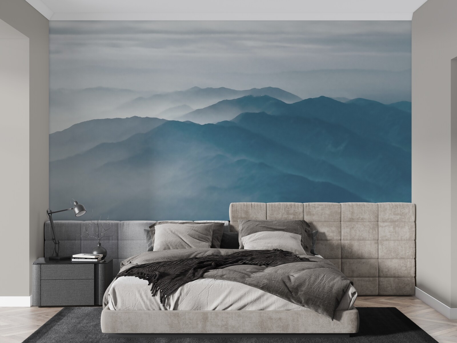 Fototapeta poranna mgła spowija szczyty gór