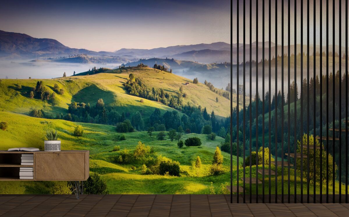 Fototapeta górskie łąki ożywają w ciepłych promieniach świtu