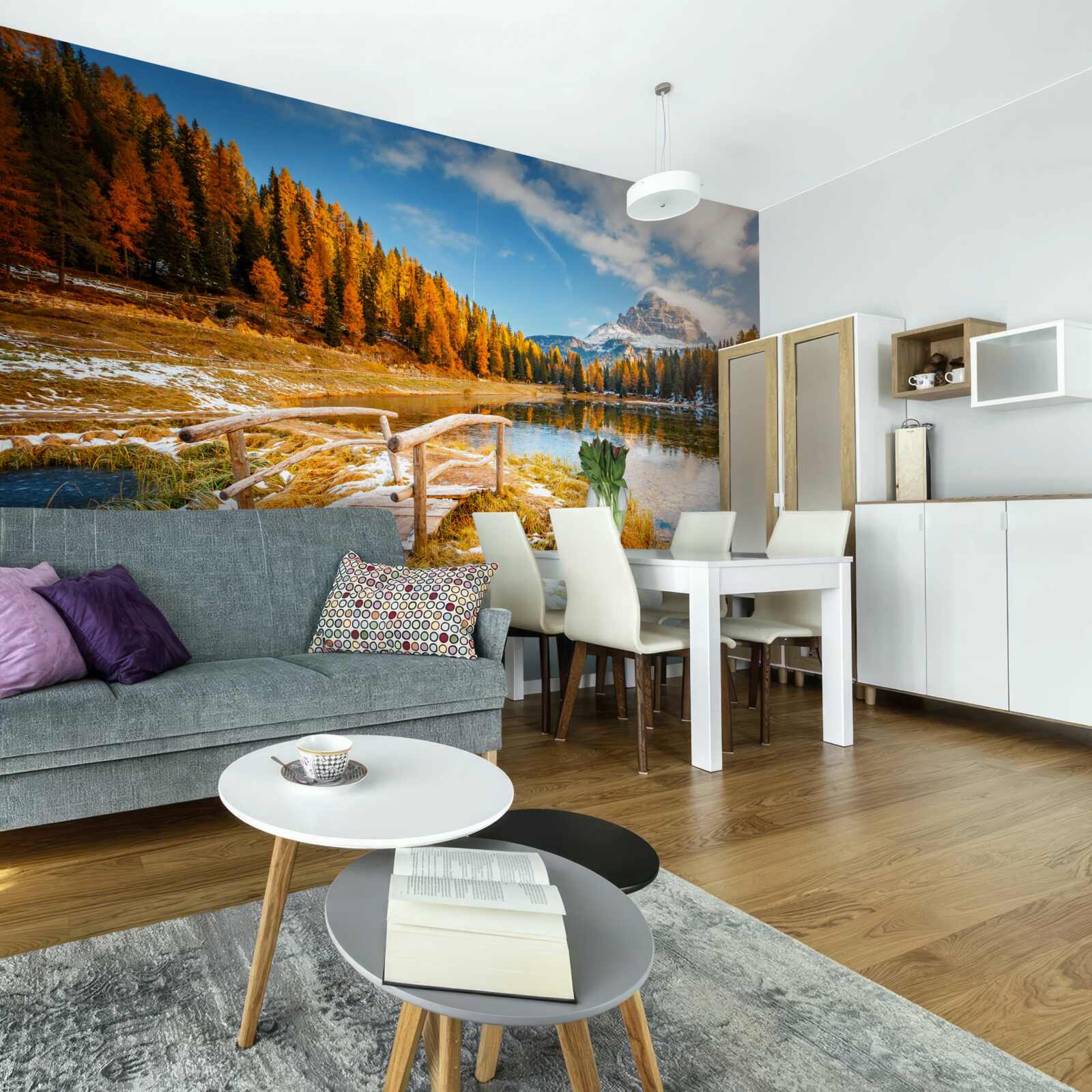 Fototapeta jesienny krajobraz z górą na horyzoncie