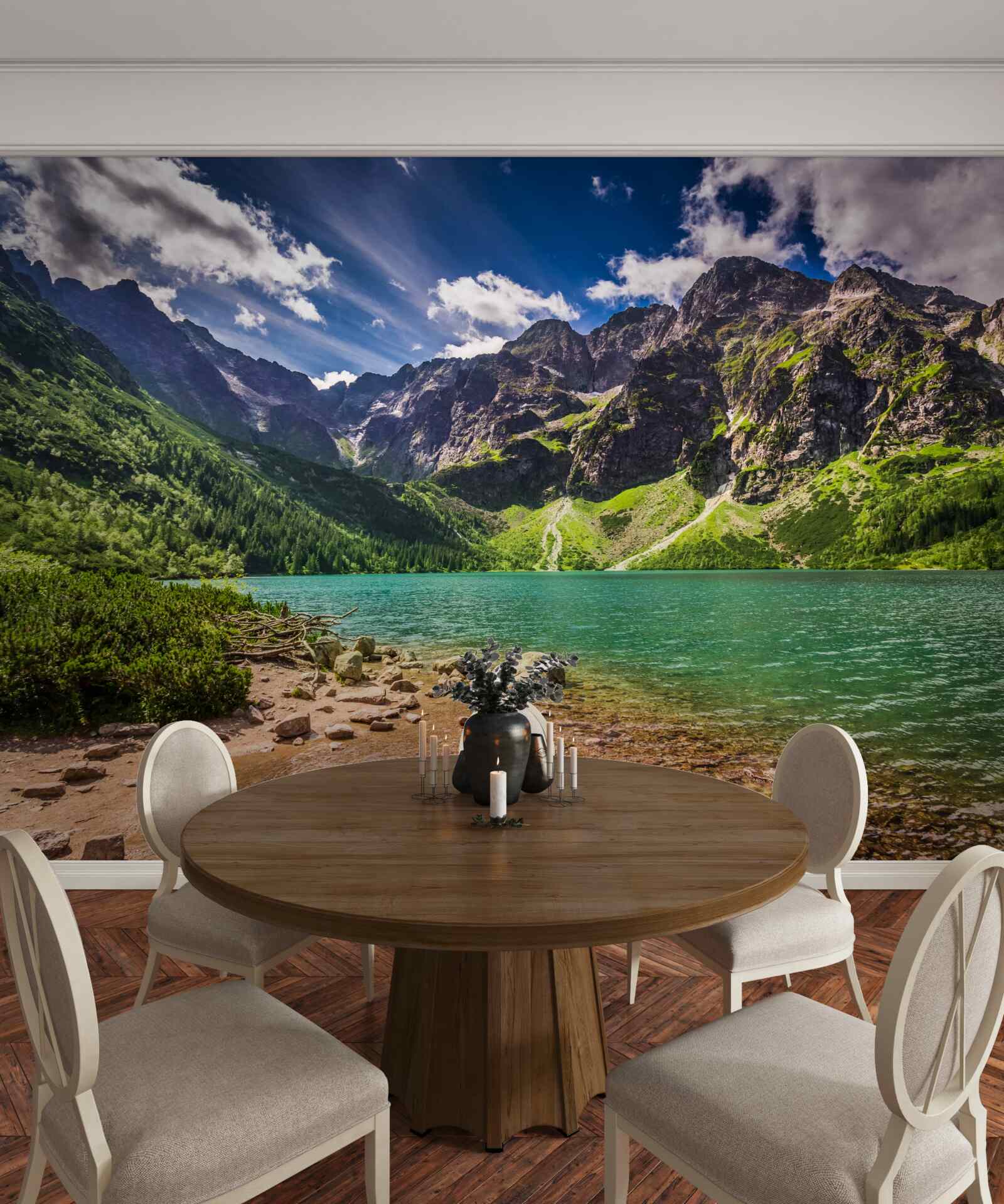 Fototapeta letni dzień w pobliżu jeziora otoczonego zielonkawymi górami