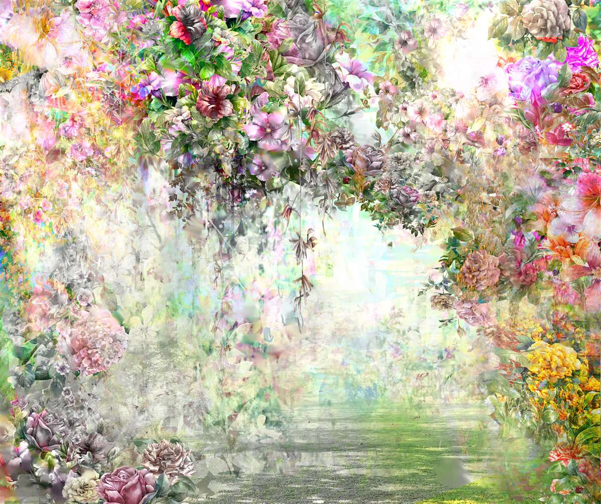 Fototapeta malownicza letnia ścieżka usiana kwiatami w lesie