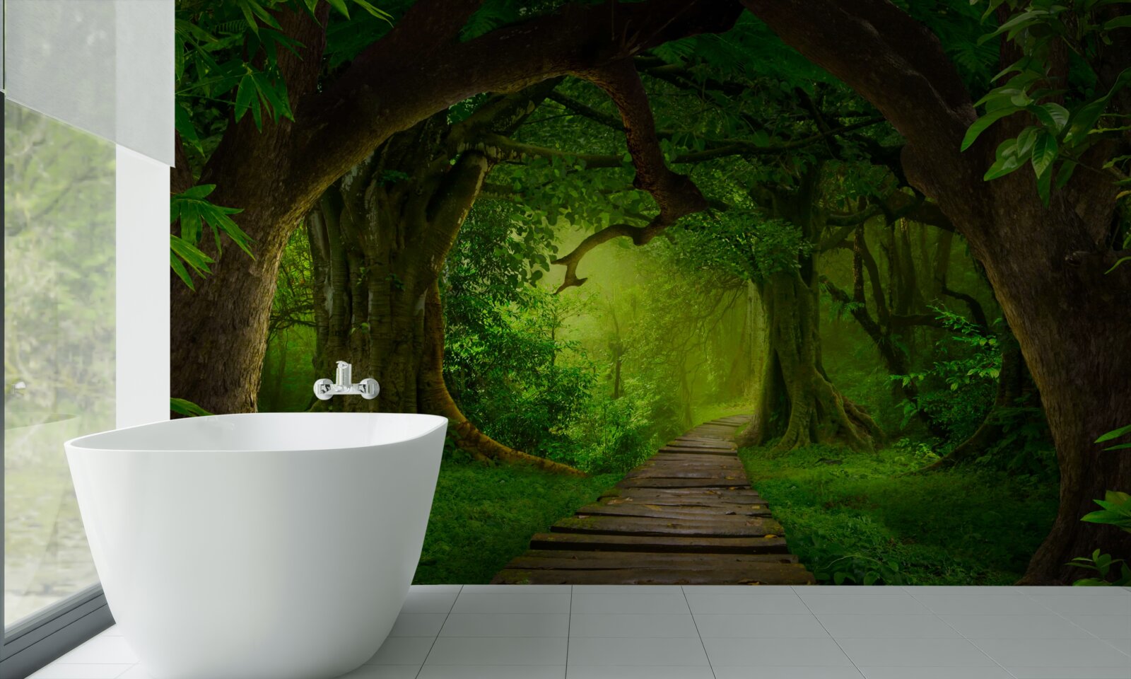 Fototapeta jasna ścieżka wśród starożytnych drzew leśnych