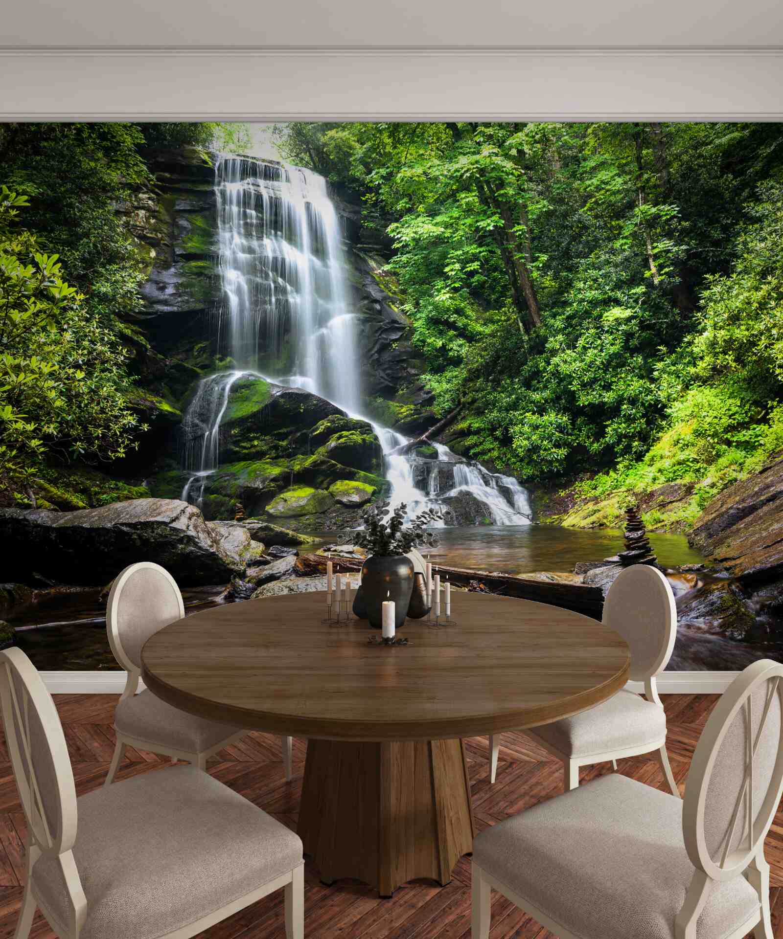 Fototapeta wody górskiego wodospadu szybko spadają w lesie