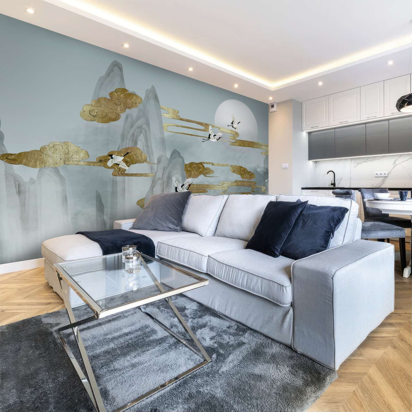 Fototapeta szare szczyty pozostają w tyle, gdy latają żurawie