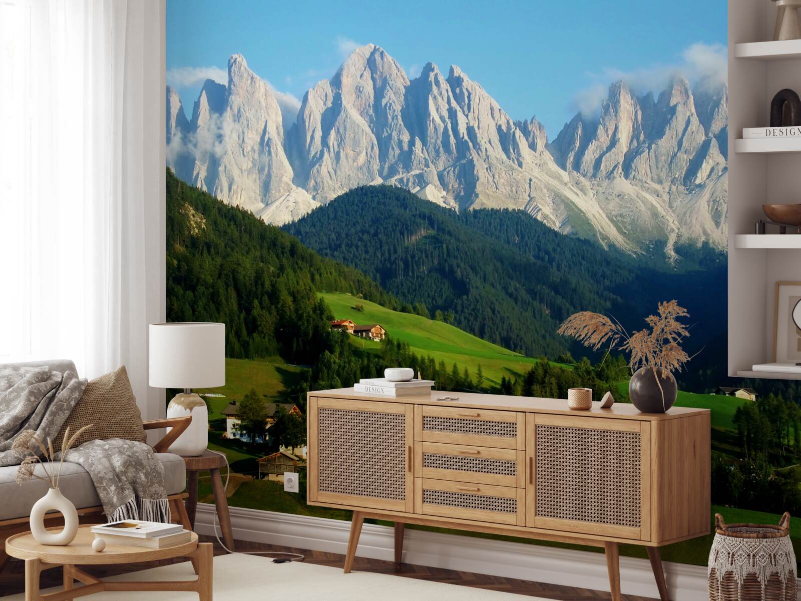 Fototapeta wioska na polanie u podnóża gór