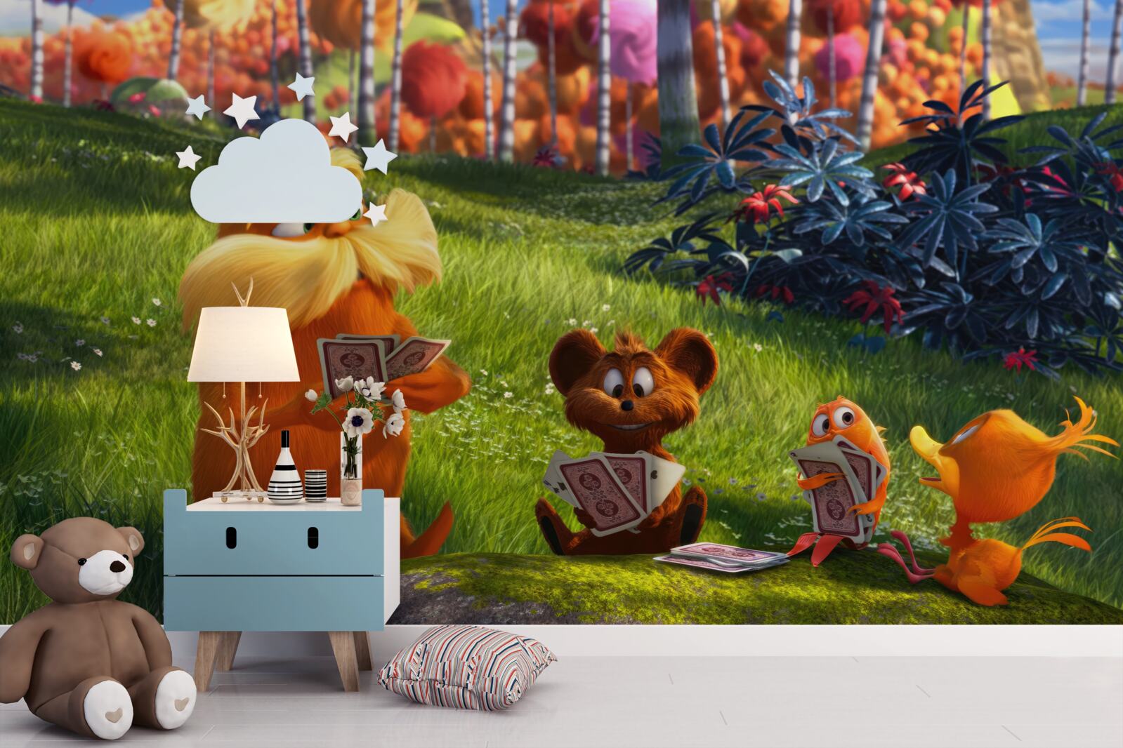 Fototapeta na leśnej polanie zwierzęta z zapałem grają w karty