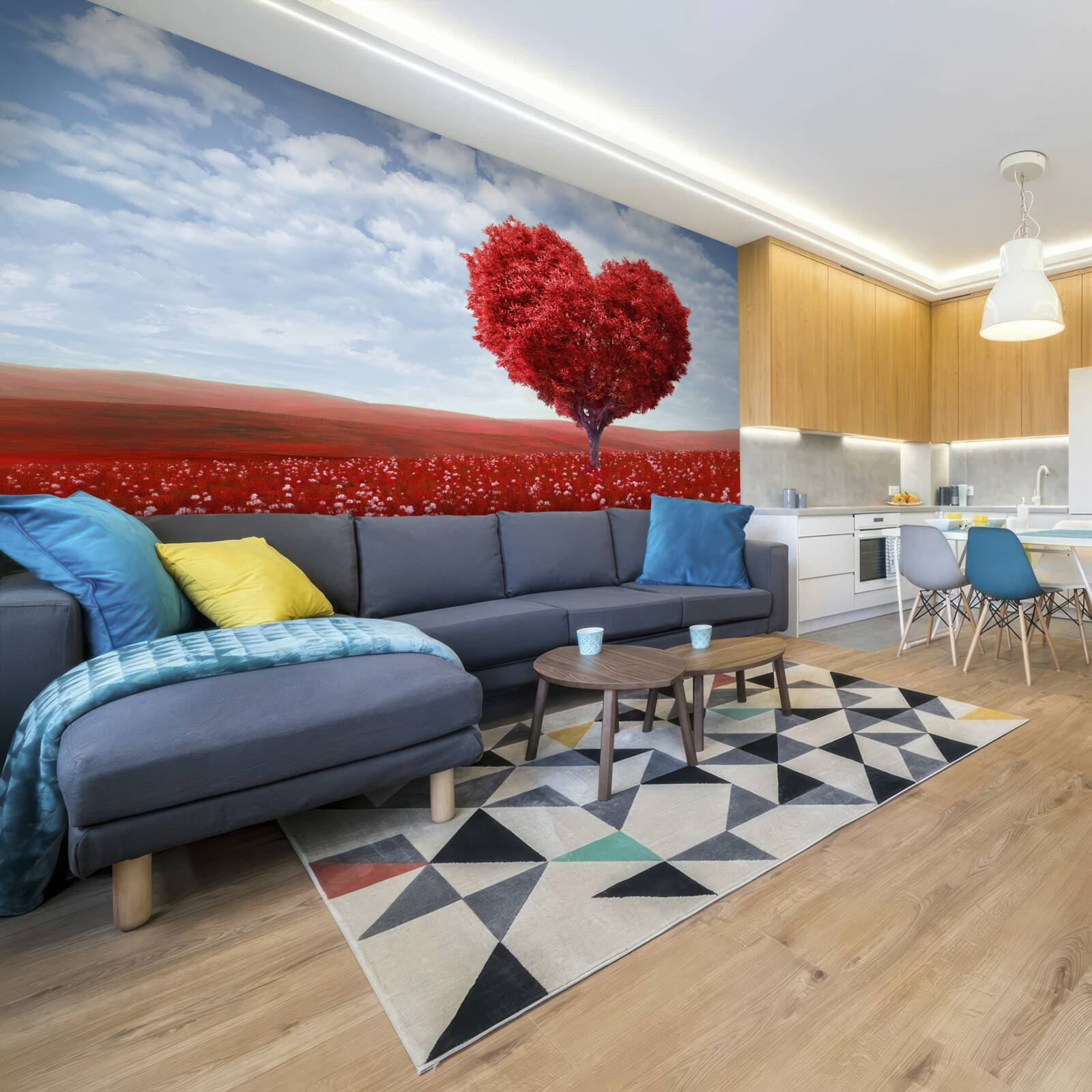 Fototapeta drzewo w kształcie serca, o szkarłatnych liściach