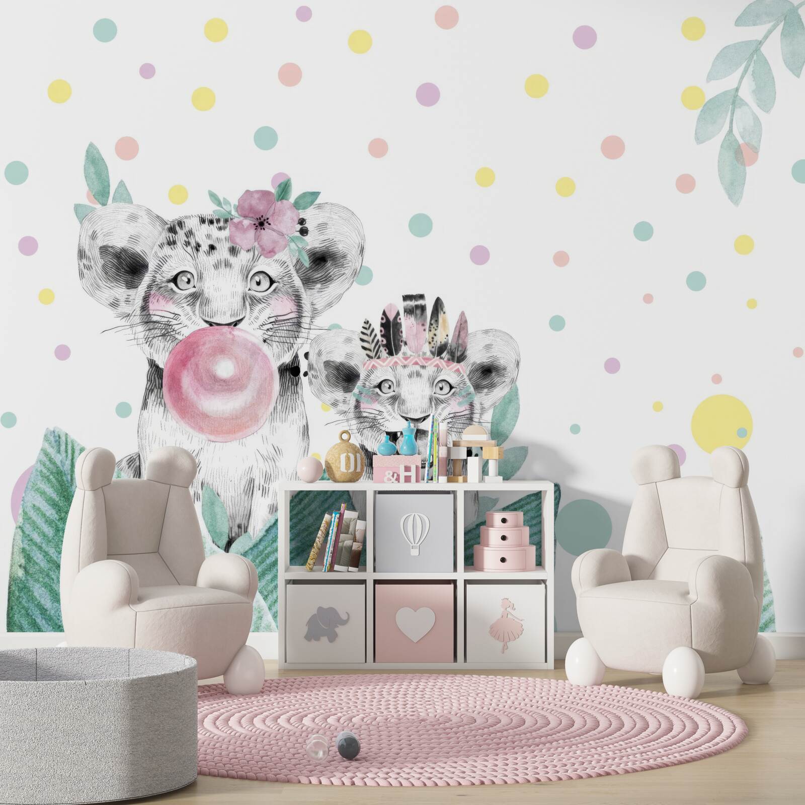 Fototapeta zza liści wyłania się lwiątko