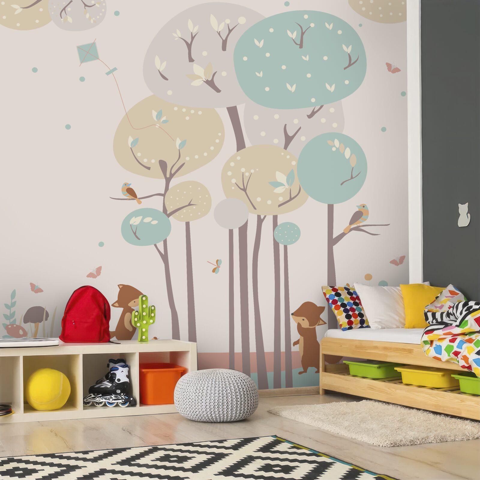 Fototapeta wiewiórki szukają domu na drzewie