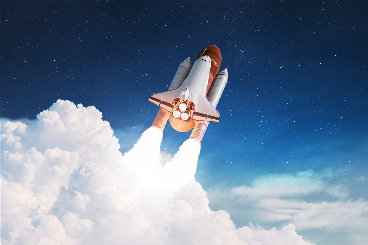 Fototapeta statek przygotowuje się do lotu kosmicznego