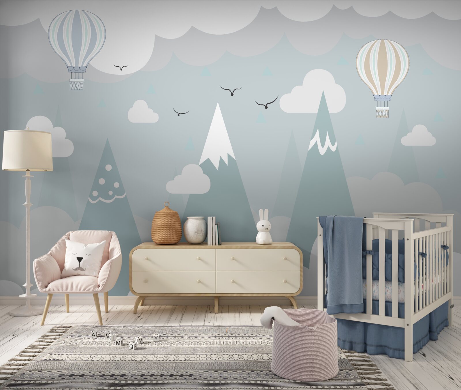 Fototapeta balony na tle gór