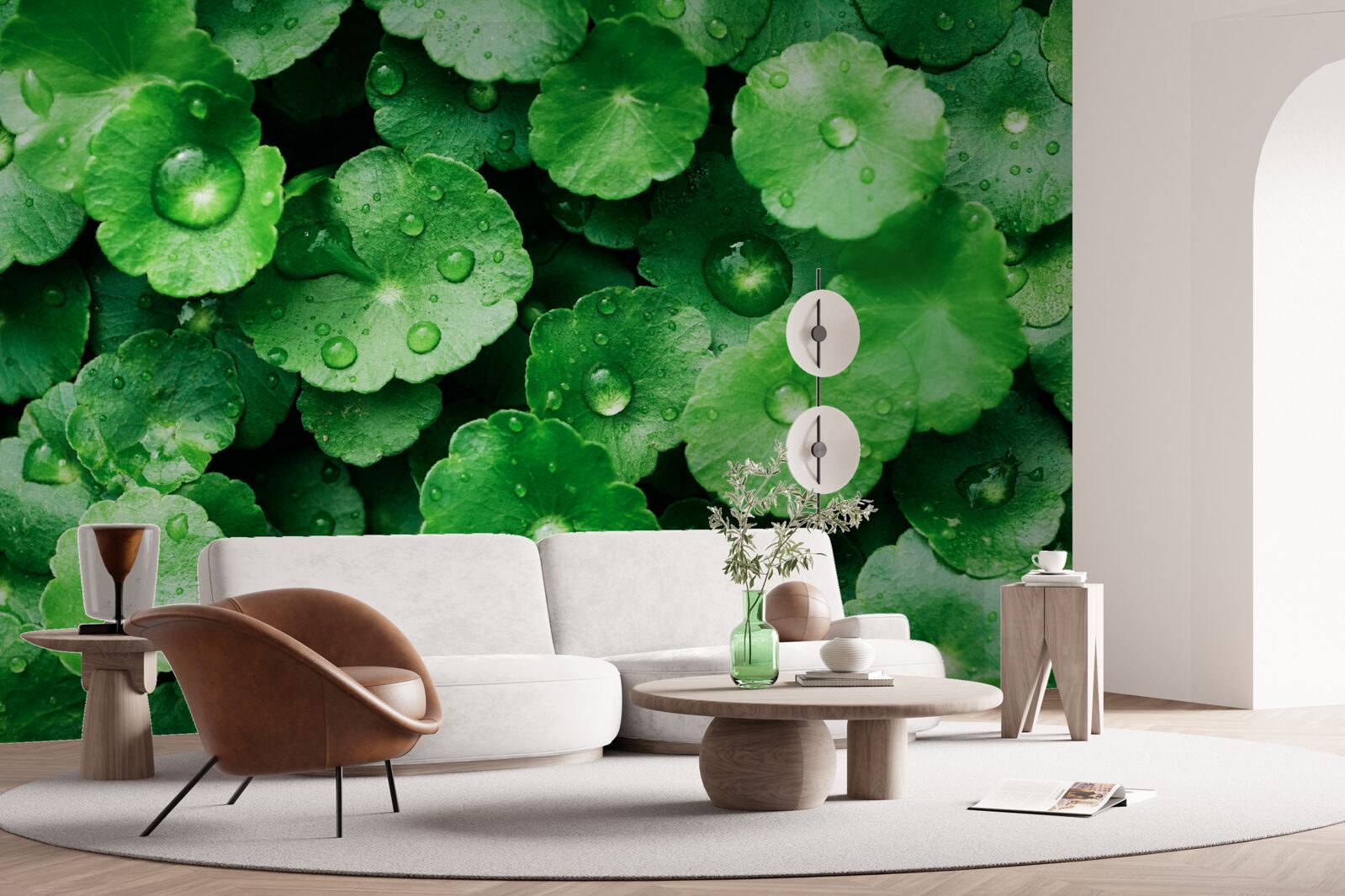 Fototapeta zielone liście pokryte świeżymi kroplami wody