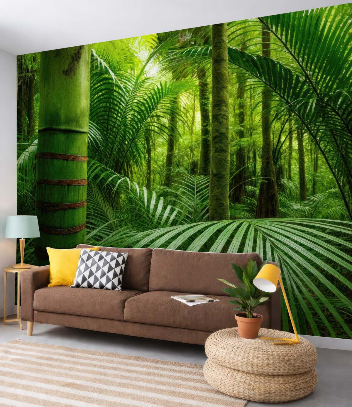 Fototapeta Puszysta zieleń w gęstym lesie.