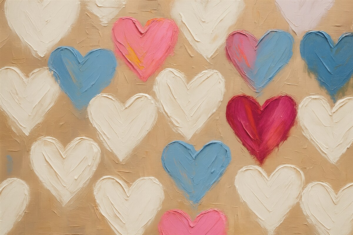 Fototapeta Serca na ciemnobeżowym tle przypominającym pociągnięcia.