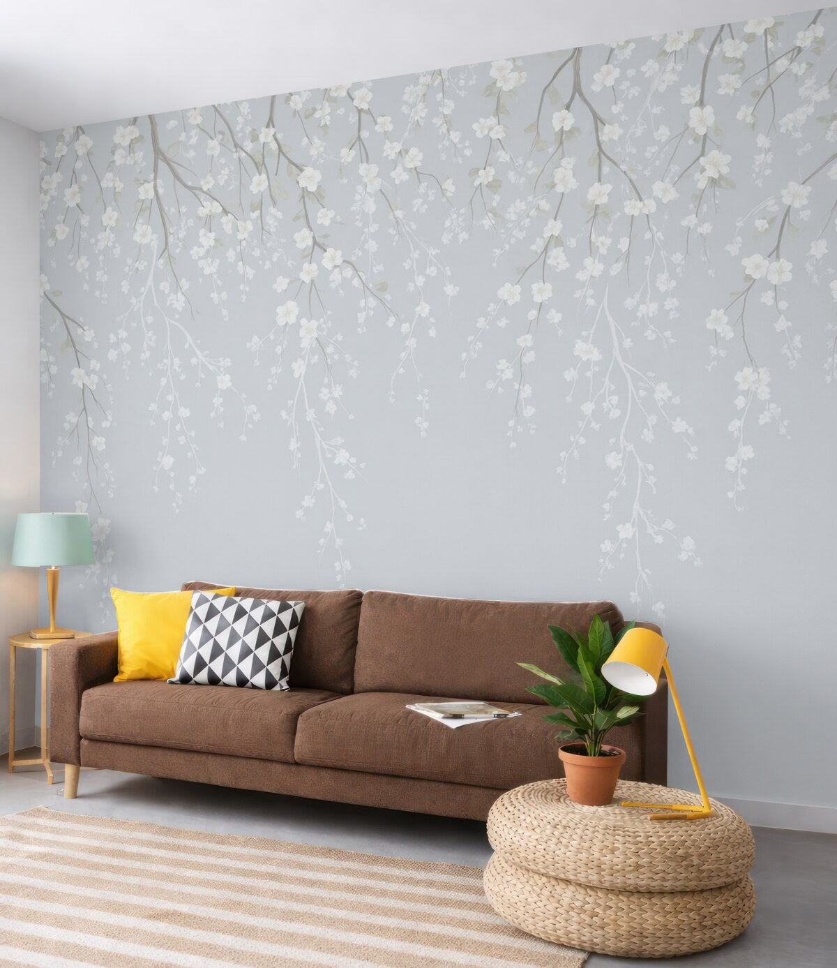 Fototapeta Opadające subtelne gałązki z kwiatami na błękitnym tle.