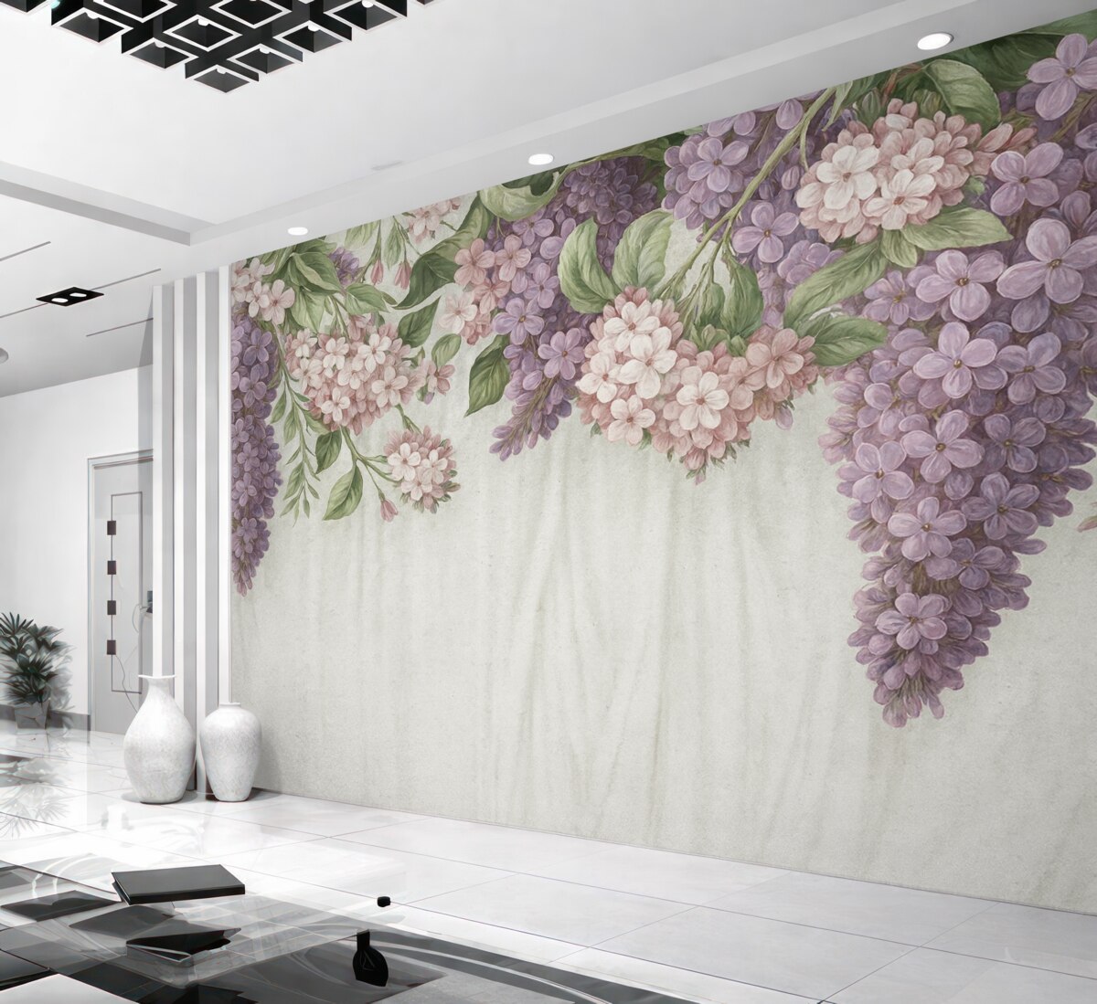 Fototapeta Kwiatowy wzór z białymi i fioletowymi kwiatami, bzami oraz zielonymi liśćmi na jasnym materiałowym tle.