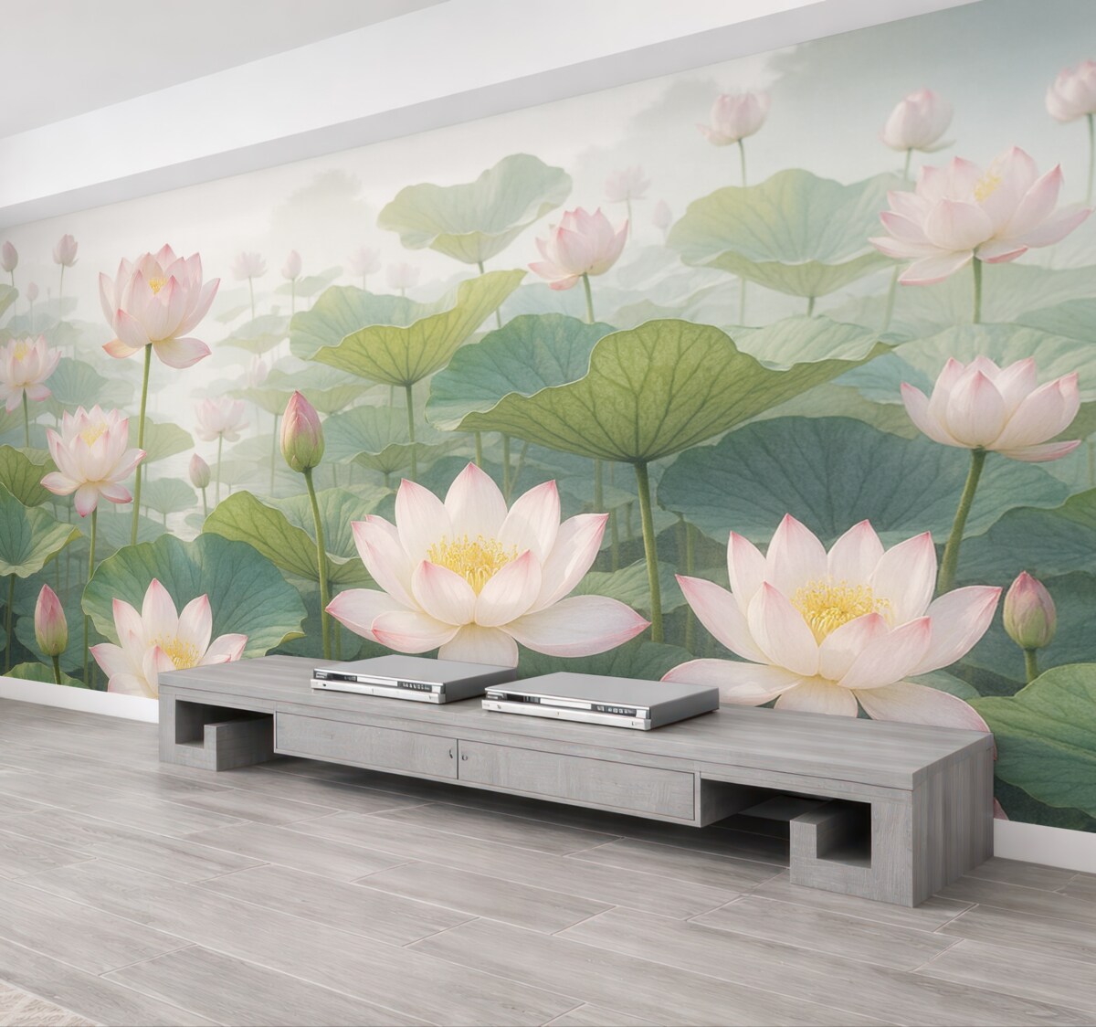 Fototapeta Różowe i białe kwiaty lotosu z dużymi zielonymi liśćmi, otoczone mglistym, klimatycznym tłem.