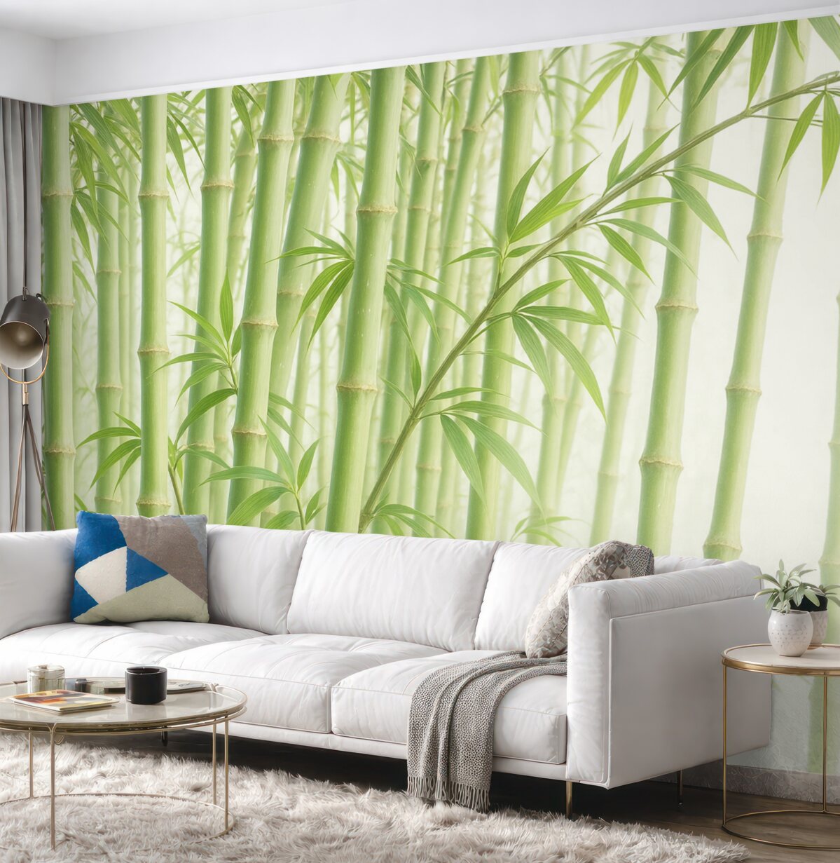 Fototapeta Gęsty las bambusowy z wysokimi pędami bambusa oraz zielonymi liśćmi na delikatnym, mglistym tle.