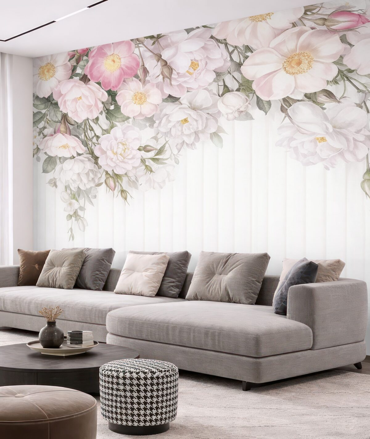 Fototapeta Bukiet subtelnych białych i różowych kwiatów z zielonymi liśćmi na jasnym tle.