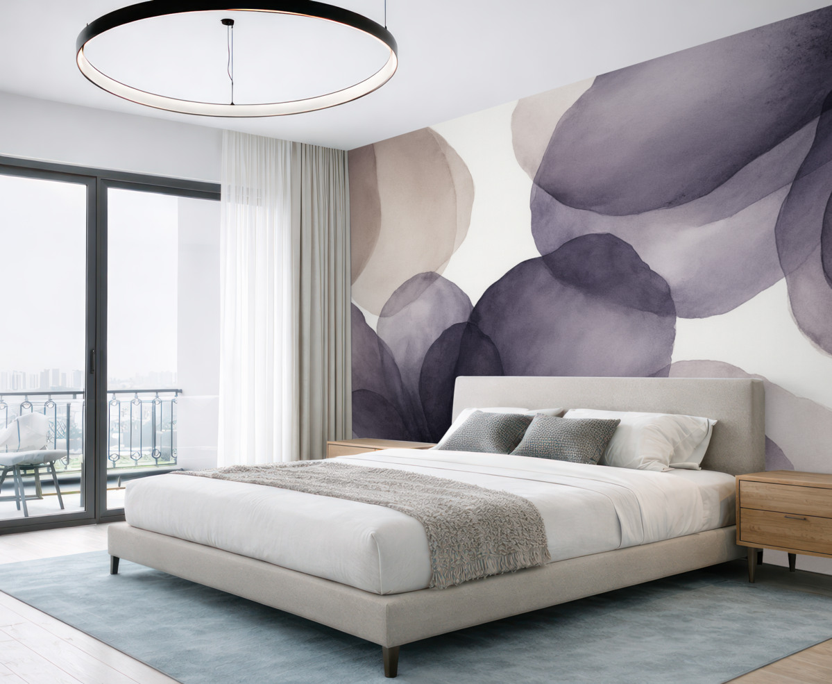 Fototapeta Abstrakcyjne ciemnofioletowe oraz beżowe kwiatowe wzory, delikatne i organiczne kształty z odczuciem dynamiki i płynności.