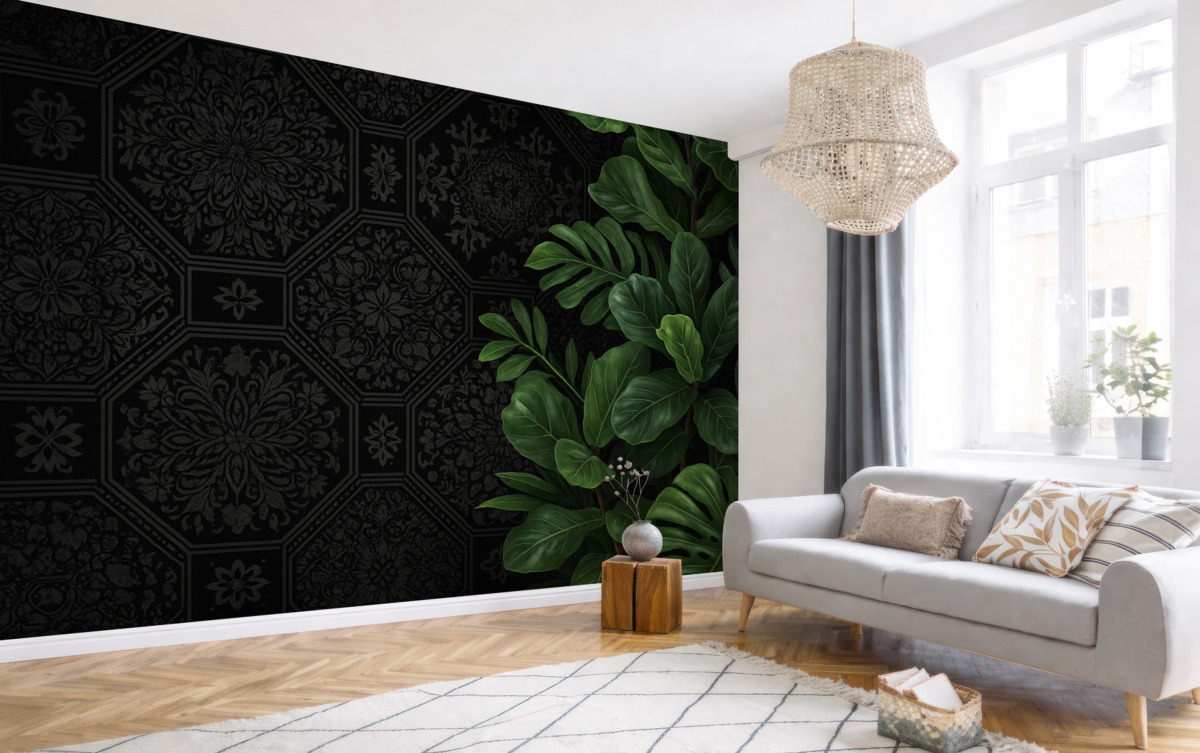 Fototapeta Ciemny, dekoracyjny, pęknięty abstrakcyjny motyw na czarnym tle, w kontraście z bogatymi zielonymi tropikalnymi liśćmi.