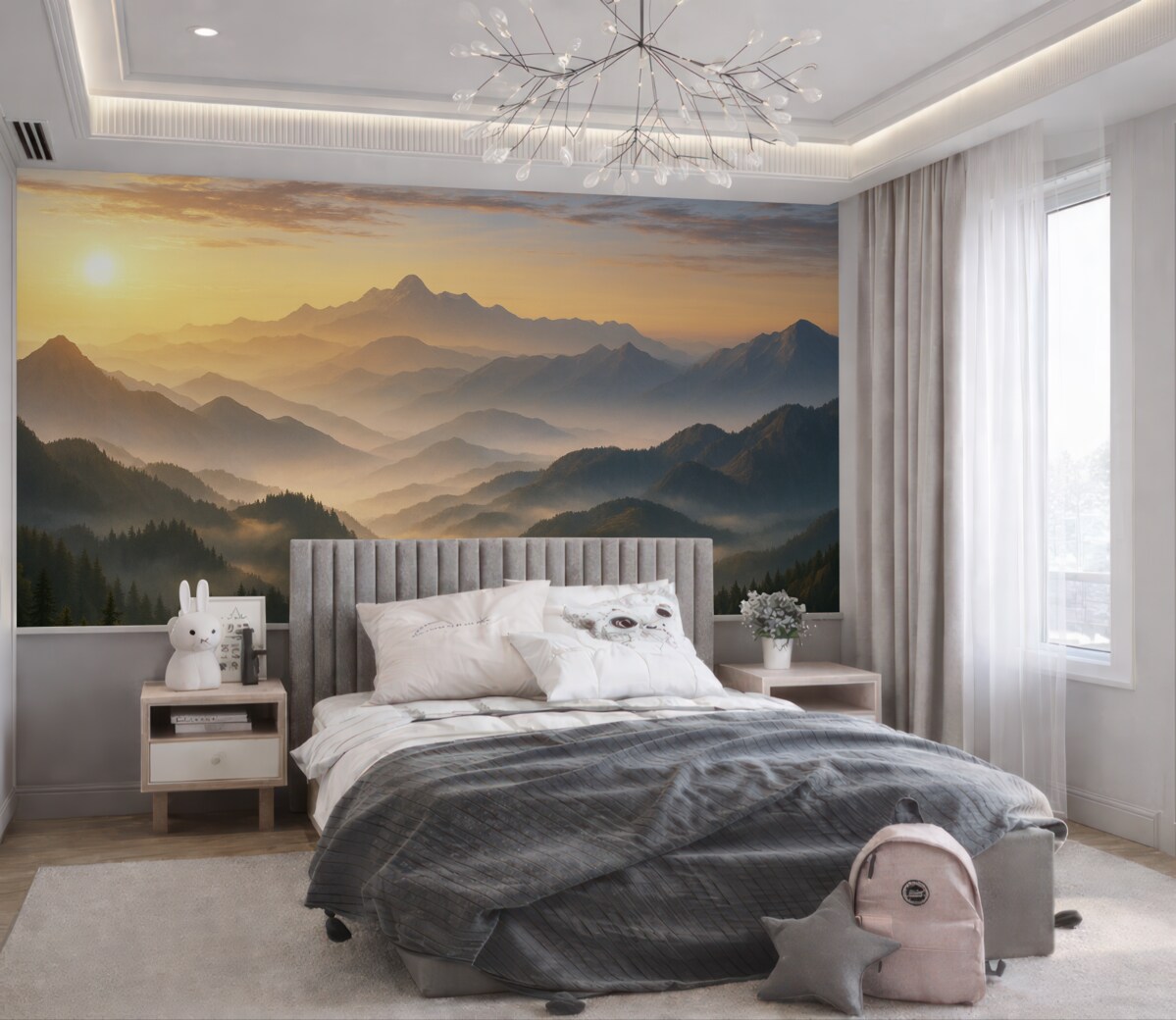 Fototapeta Ciszy górski pejzaż o poranku, z subtelną mgiełką oplatającą sosny.